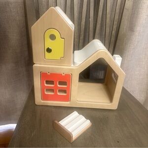 Lovevery modular house and bed